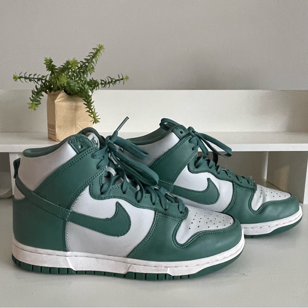 Nike Dunk High Bicoastal DD1869-004 Women Size 7